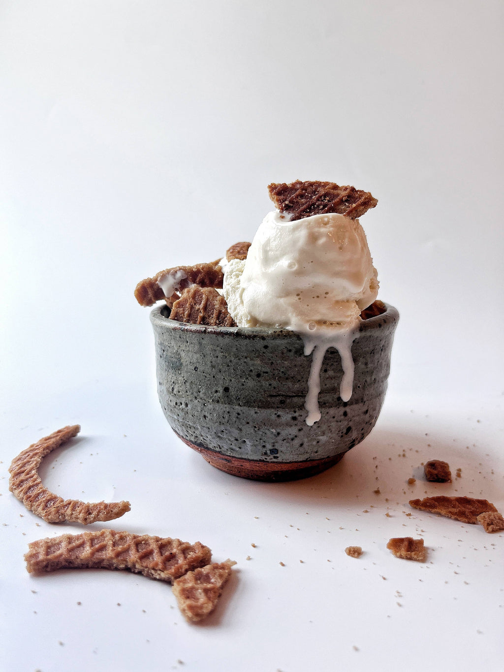 Stroopwafel Pieces: 8 oz Bag / Non-Caramel
