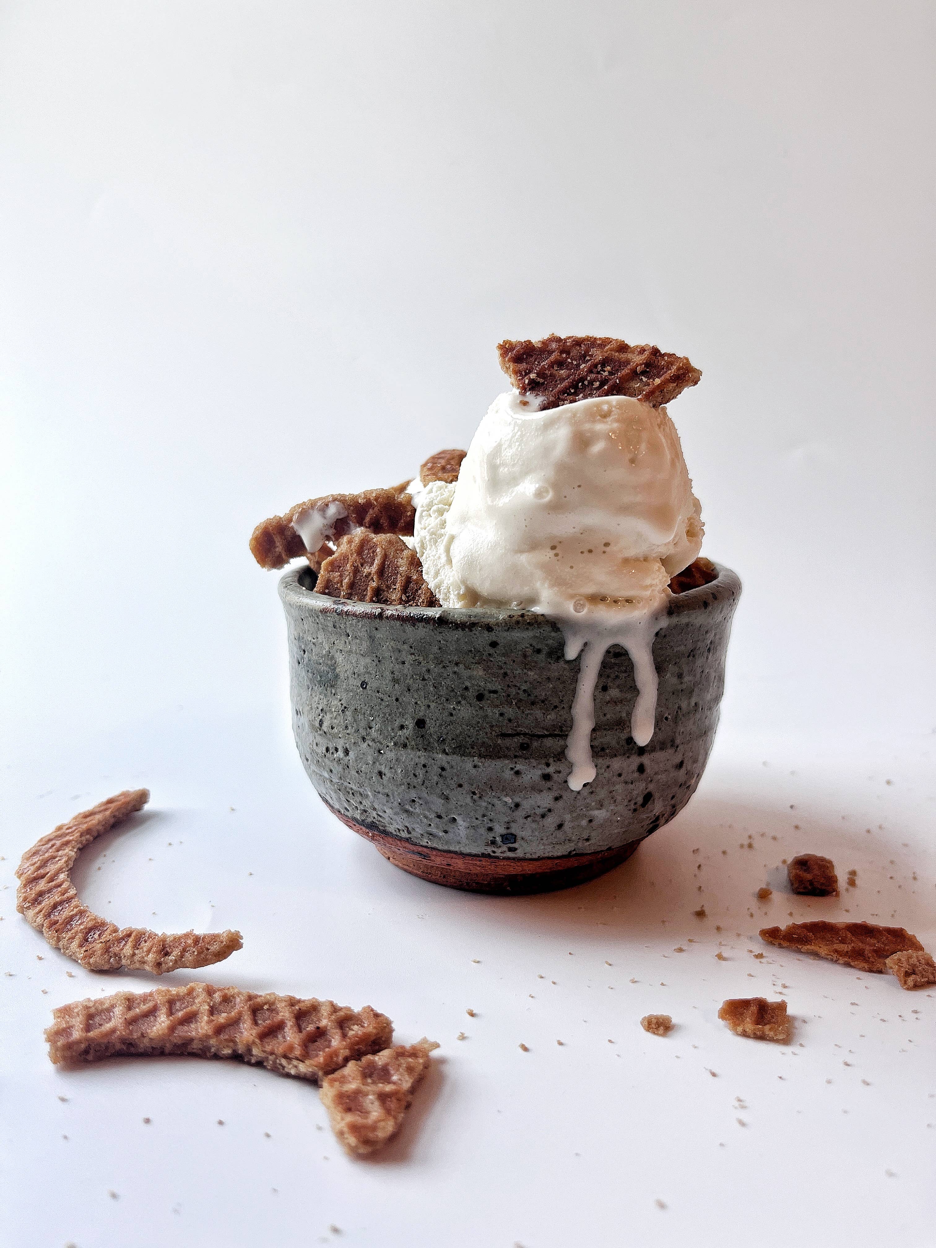 Stroopwafel Pieces: 8 oz Bag / Non-Caramel