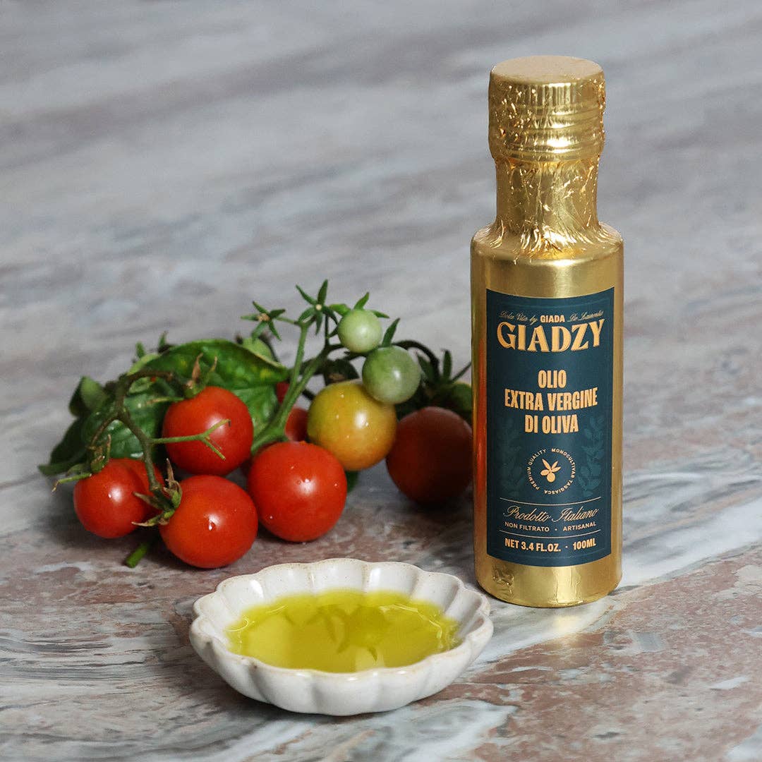 Mini Gold-Wrapped Extra Virgin Olive Oil: 3.4 fl oz