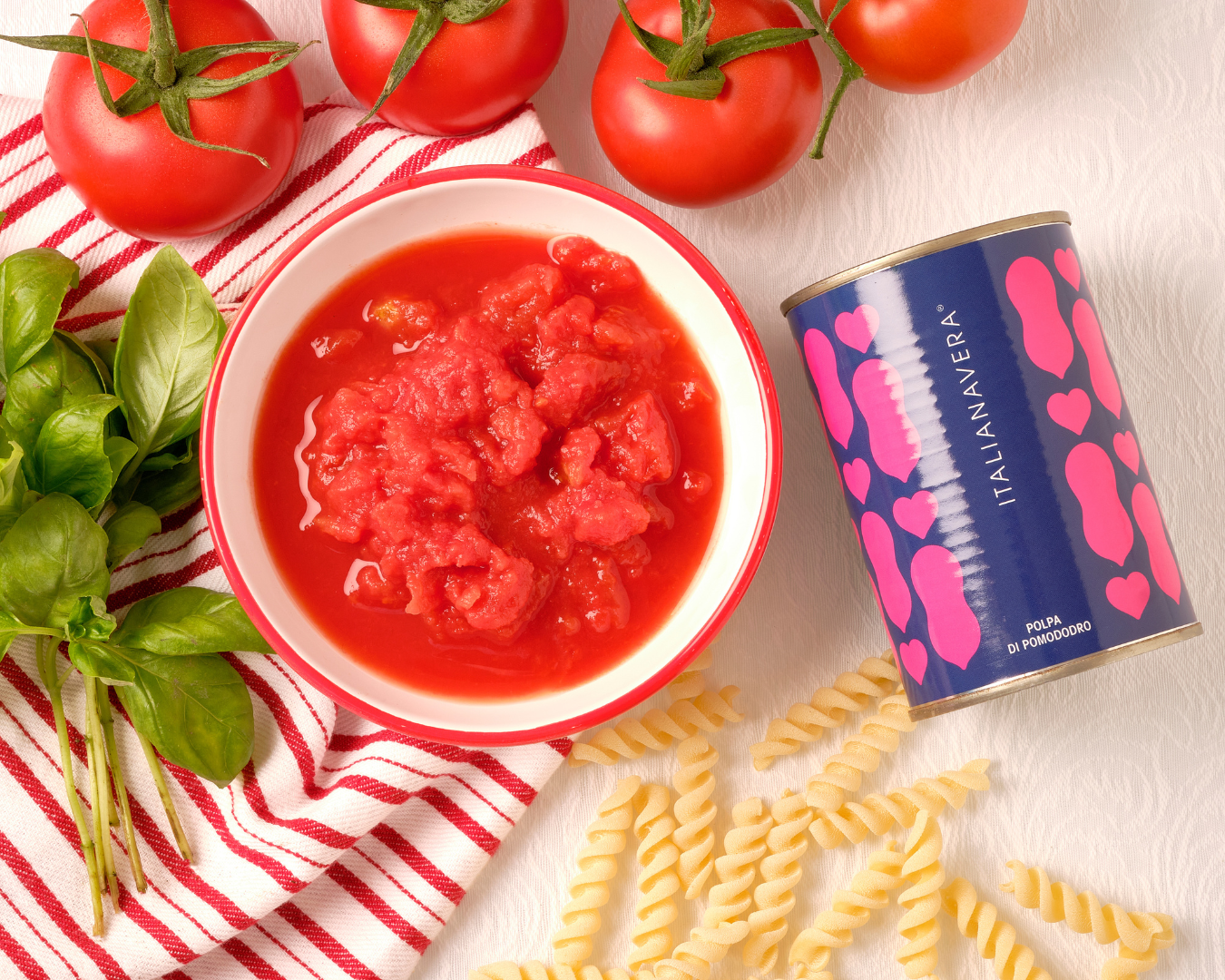 Crushed Italian Tomatoes by Italianavera